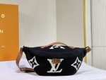 LV fashion new backpack casual waist bag cross-body bag outdoor sports backpack-without packaging box - Image 15