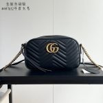 GUCCI Crossbody bag  without box - Image 2