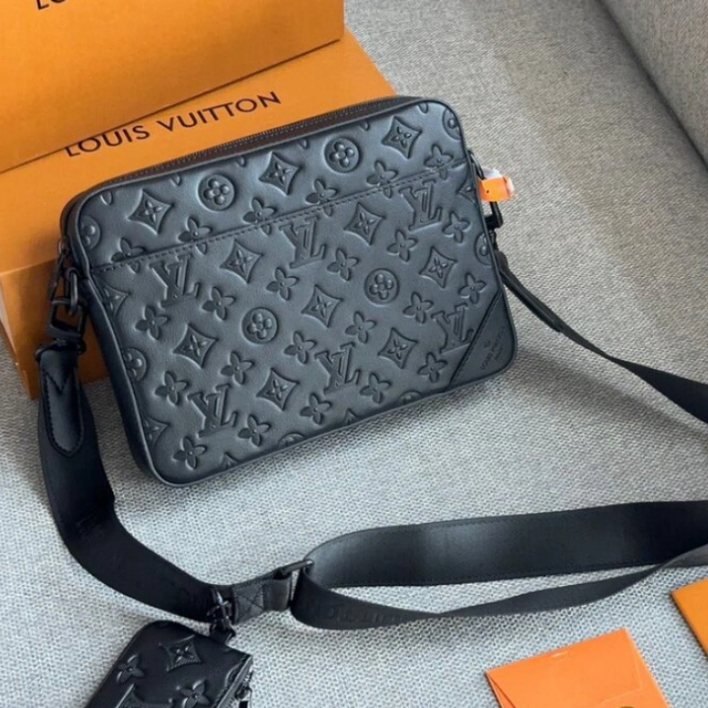 28ca33bb63bc9bb611fca2b823ca0810 Single shoulder crossbody bag, female postman, male bag, backpack, hand-held wallet, fashionable and versatile-without packaging box - Image 1