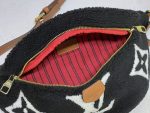 LV fashion new backpack casual waist bag cross-body bag outdoor sports backpack-without packaging box - Image 22