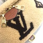 LV fashion new backpack casual waist bag cross-body bag outdoor sports backpack-without packaging box - Image 13