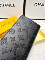 Old flower makeup bag, women's new style, large capacity daily cosmetics storage bag, wash bag, fashionable, light luxury trend-comes with gift box - Image 5