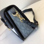 Advanced fashion trendy leather shoulder bag, fashionable commuting diagonal cross bag, women's retro small square bag-comes with gift box - Image 49