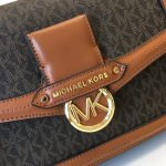 Advanced fashion trendy leather shoulder bag, fashionable commuting diagonal cross bag, women's retro small square bag-comes with gift box - Image 77