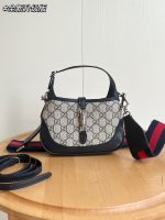 Summer small bag, women's trendy fashion, saddle bag, women's high-end sense, versatile, niche design, armpit bag-without packaging box - Image 4