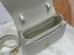 Crossbody Handheld Versatile Elegant Bag Classic Simple Women's Bag-comes with gift box - Image 12