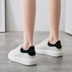 White shoes for both men and women, thick soled and height increasing design, comfortable and breathable casual shoes, fashionable and versatile trendy shoes-comes with gift box - Image 4