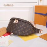 Advanced handbag for women, new vintage crossbody bag, waist bag, spring and summer niche versatile chest bag, women's large capacity - Image 9