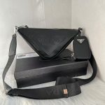 New triangular bag with European and American fashion, high-end feel, versatile for commuting, crossbody and shoulder bag trend-comes with gift box - Image 10