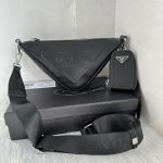 New triangular bag with European and American fashion, high-end feel, versatile for commuting, crossbody and shoulder bag trend-comes with gift box - Image 11