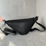 New triangular bag with European and American fashion, high-end feel, versatile for commuting, crossbody and shoulder bag trend-comes with gift box - Image 17