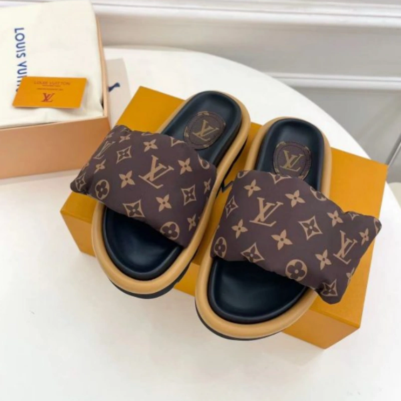 abfbc35842116fe6723f05aa447b25c2 Thick soled Velcro slippers for women in the summer of 2024, fashionable and non slip denim fabric for outerwear, paired with a couple's letter shaped drag-comes with gift box - Image 1
