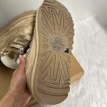 Mel series casual snow shoes for women in autumn and winter, thickened and warm with fleece, low top sports and casual board shoes for men and women - Image 18