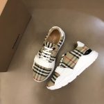 European station fashion color blocked plaid men's shoes casual sports shoes Korean version thick sole versatile breathable dad shoes running shoes - Image 2