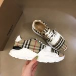 European station fashion color blocked plaid men's shoes casual sports shoes Korean version thick sole versatile breathable dad shoes running shoes - Image 8