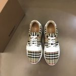 European station fashion color blocked plaid men's shoes casual sports shoes Korean version thick sole versatile breathable dad shoes running shoes - Image 3