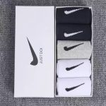 Socks for men and women, autumn and winter, pure cotton hook up long tube socks, ins for students, running sports, sweat absorbing thick socks-comes with gift box - Image 3