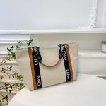 Chloe Crossbody Large Capacity Letter Canvas Bag Fashion Single Shoulder Crossbody Bag - Image 7