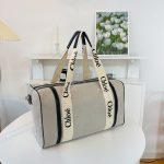 Chloe Crossbody Large Capacity Letter Canvas Bag Fashion Single Shoulder Crossbody Bag - Image 4