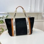 Chloe Crossbody Large Capacity Letter Canvas Bag Fashion Single Shoulder Crossbody Bag - Image 2