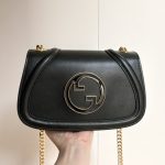 Earrings for women, niche design, high-end earrings, light luxury, explosive style, letter earrings for women-comes with gift box - Image 7