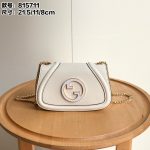 Earrings for women, niche design, high-end earrings, light luxury, explosive style, letter earrings for women-comes with gift box - Image 8