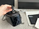 New genuine leather small fragrant style bag versatile single shoulder crossbody wandering bag women's diamond grid chain bag-comes with gift box - Image 10
