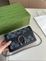 GUCCl  Wine God Bag Old Flower Design Versatile Single Shoulder Crossbody Bag (no Box) - Image 3