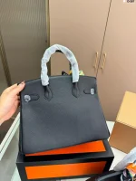 Tote bag, women's new handbag, large capacity Kelly bag, premium texture platinum bag, single shoulder crossbody bag-comes with gift box - Image 7