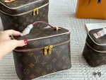 Supporting inner liner makeup bag transformation scarf bag crossbody shoulder strap chain accessories-comes with gift box - Image 3