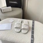 Chanel's new leather flats - Image 11