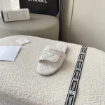 Chanel's new leather flats - Image 8
