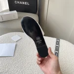 Chanel's new leather flats - Image 5