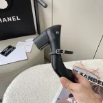 Chanel Mary Jane small scented leather shoes - Image 15