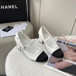 Chanel Mary Jane small scented leather shoes - Image 11