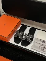 Hermès new slippers with bricks - Image 4