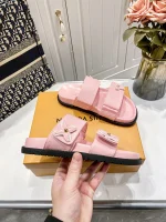 LV's new flat slippers - Image 5