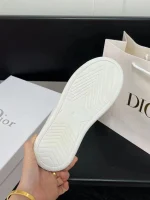 Dior's new stylish sneakers - Image 4