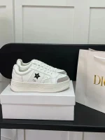 Dior's new stylish sneakers - Image 3
