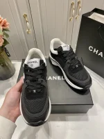 Chanel's new platform non-slip sneakers - Image 3