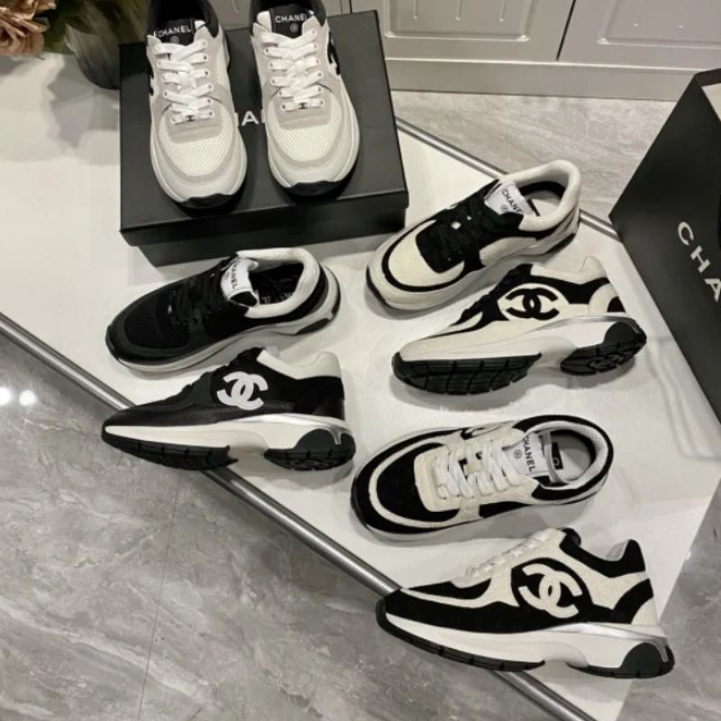 738486c20017cce96340b01ee76d72d9 Chanel's new platform non-slip sneakers - Image 1