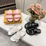 LV's new flat slippers