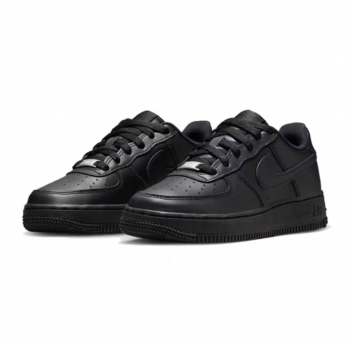 2d6fa3f7b0d90e4e536ec156c3c82af shoes - Image 1