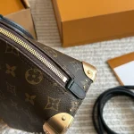 The new Alma shell bag-box - Image 4