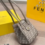Inspired by the art of origami, the shape of the bag can be changed at will-box - Image 9