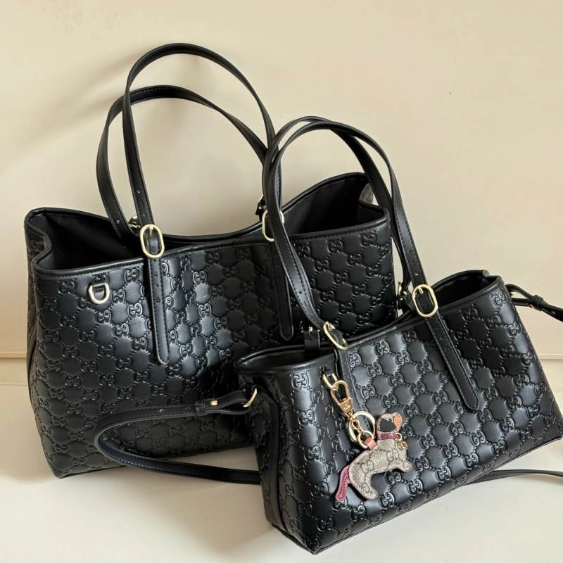13411121835714200 G's new bag size is multi-colored, without accessories-no box - Image 1