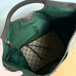 The new G family big tote-no box - Image 4