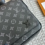 Classic flap messenger bag-box - Image 10