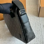 Classic flap messenger bag-box - Image 7