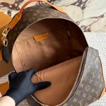 A must-have backpack for classic hipsters-no box - Image 3